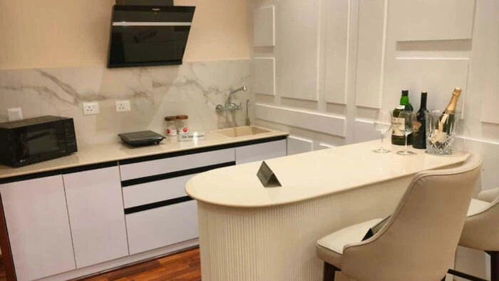 Nirala Gateway commercial property in noida